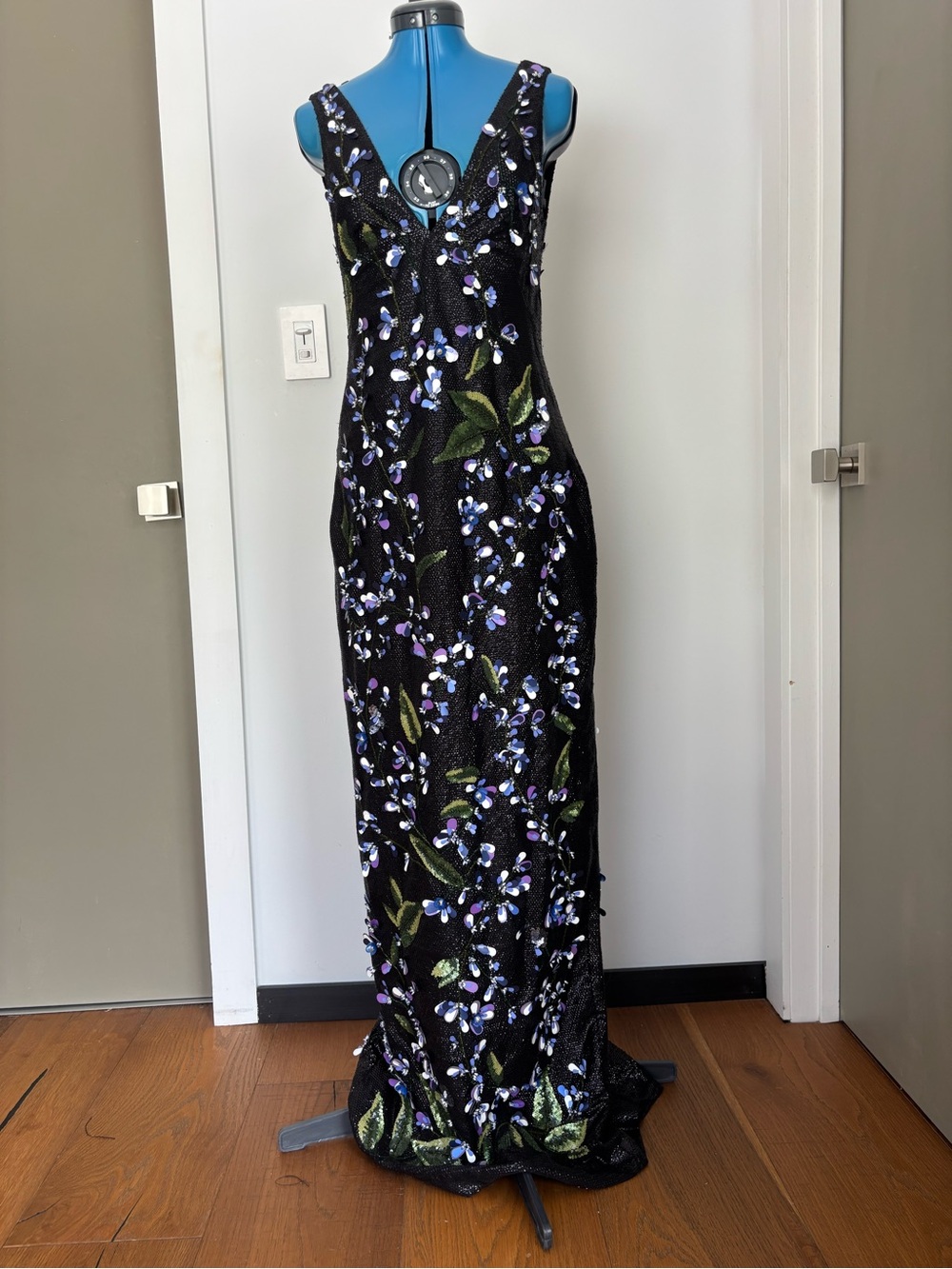 Blumarine Pre-Fall 2019 Vogue Runway Hand Embroidered Sequin Gown US4 NWT